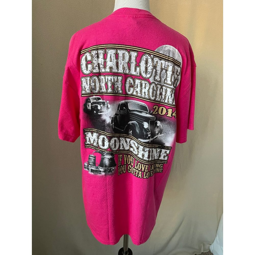 Pink Graphic Tee 2014 Charlotte North Carolina - Picture 6 of 12